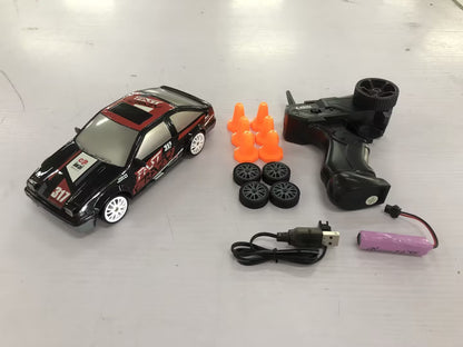 2.4G 4WD RC Drift Car – 1:24 Scale Racing Vehicle